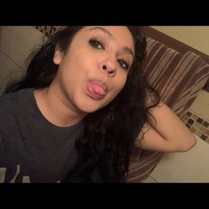 Meet your Posher, Itzel